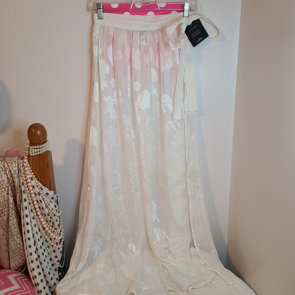 Lulu's Shimmer Seashell Long Flowy Side Tie Maxi Skirt OS One Size - Picture 1 of 6